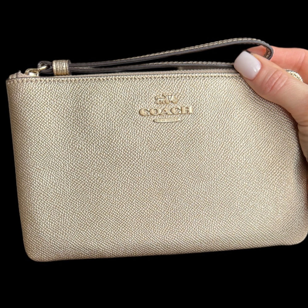 Coach Corner-Zip Metallic Gold Tone Pebble Leather Wristlet Wallet 8"